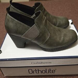 Croft & Barrow Ortholite MaidW Brown Clog Size 8W Gray Like New
